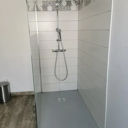 Le Cocon De Litia Apartment *