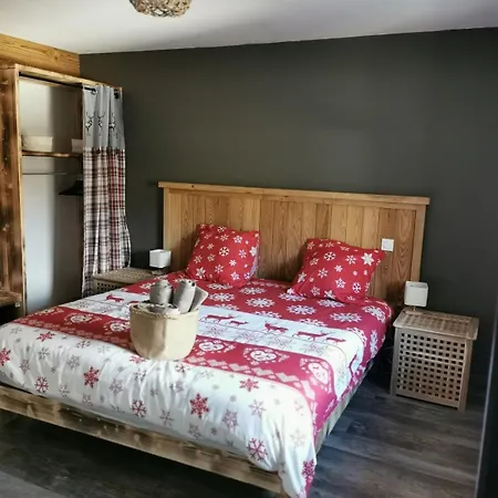 Le Cocon De Litia Apartment *