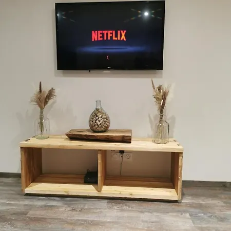 아파트 Le Cocon De Litia 코르니몽